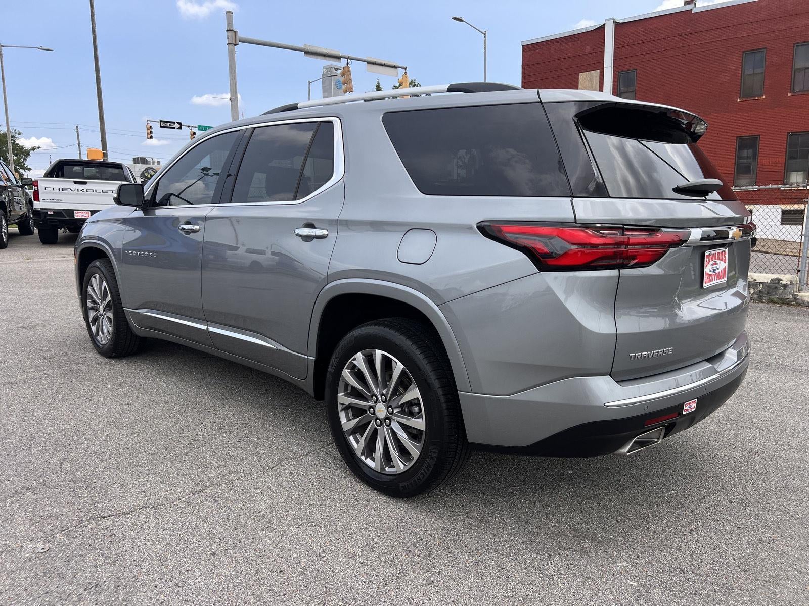 2023 Chevrolet Traverse Premier