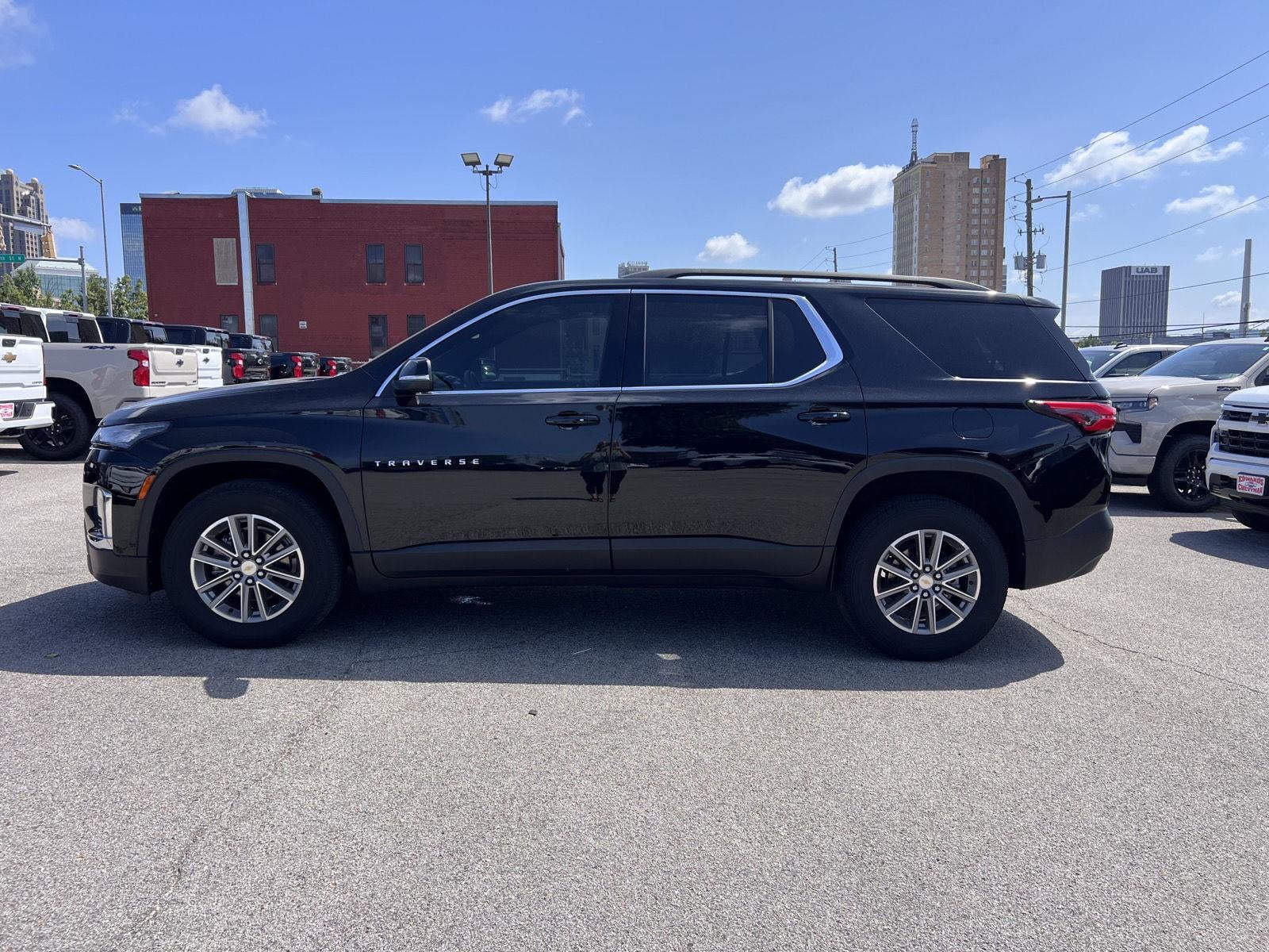 2024 Chevrolet Traverse Limited LT Cloth