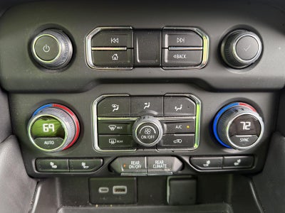2023 Chevrolet Suburban Z71