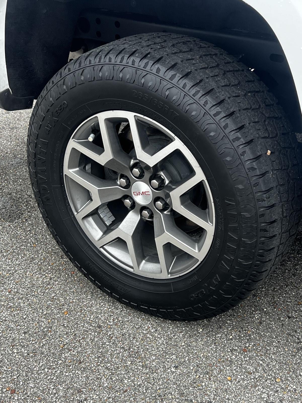 2021 GMC Canyon 4WD AT4 w/Leather