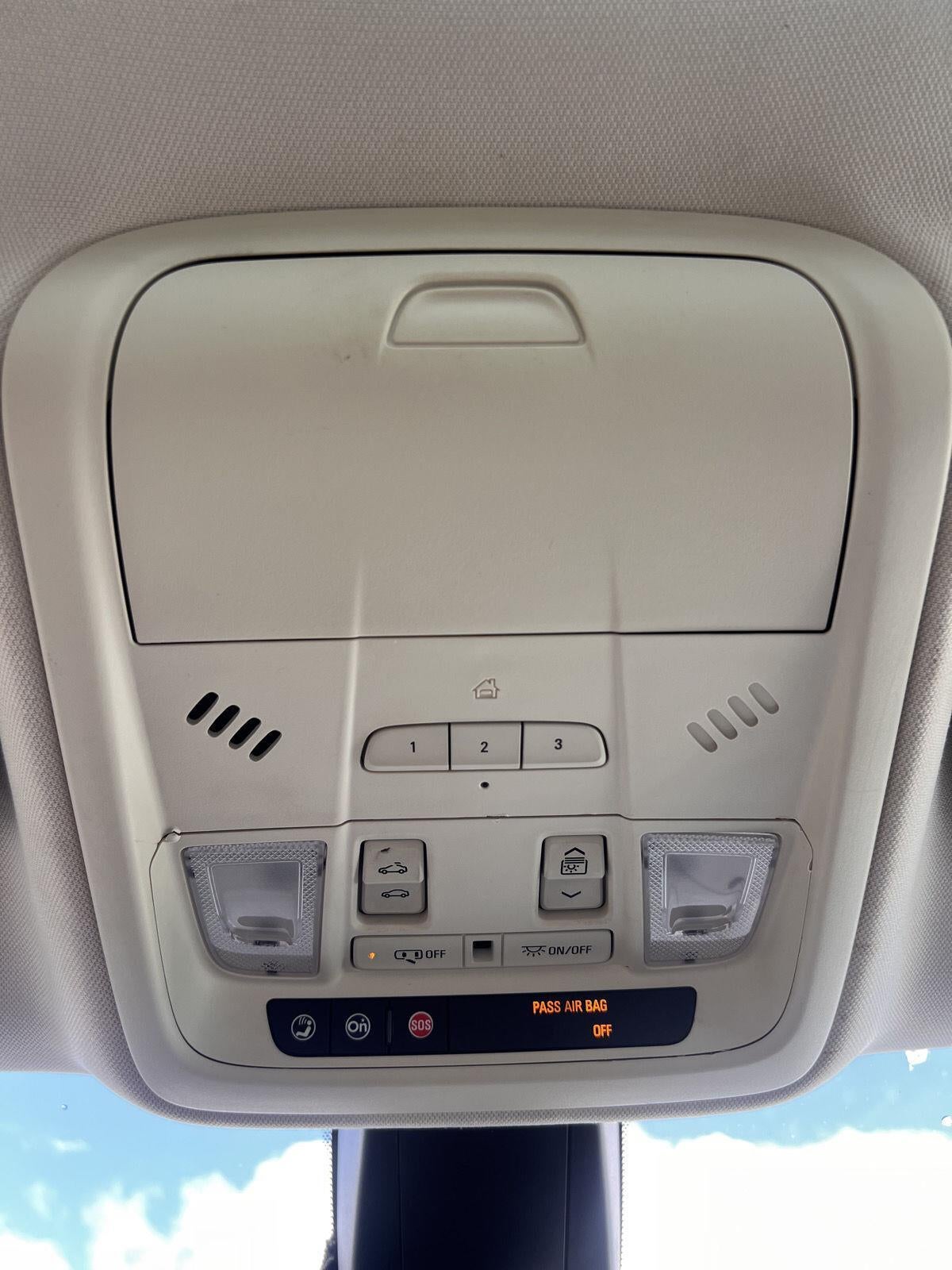 2017 Cadillac XT5 Premium Luxury FWD