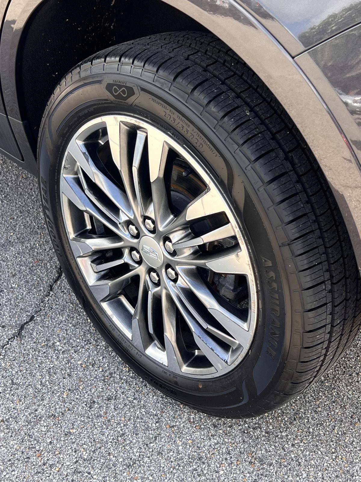 2017 Cadillac XT5 Premium Luxury FWD