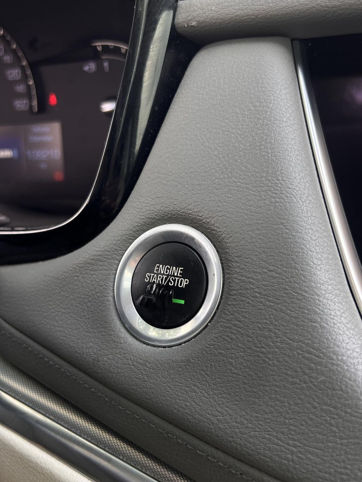 2017 Cadillac XT5 Premium Luxury FWD