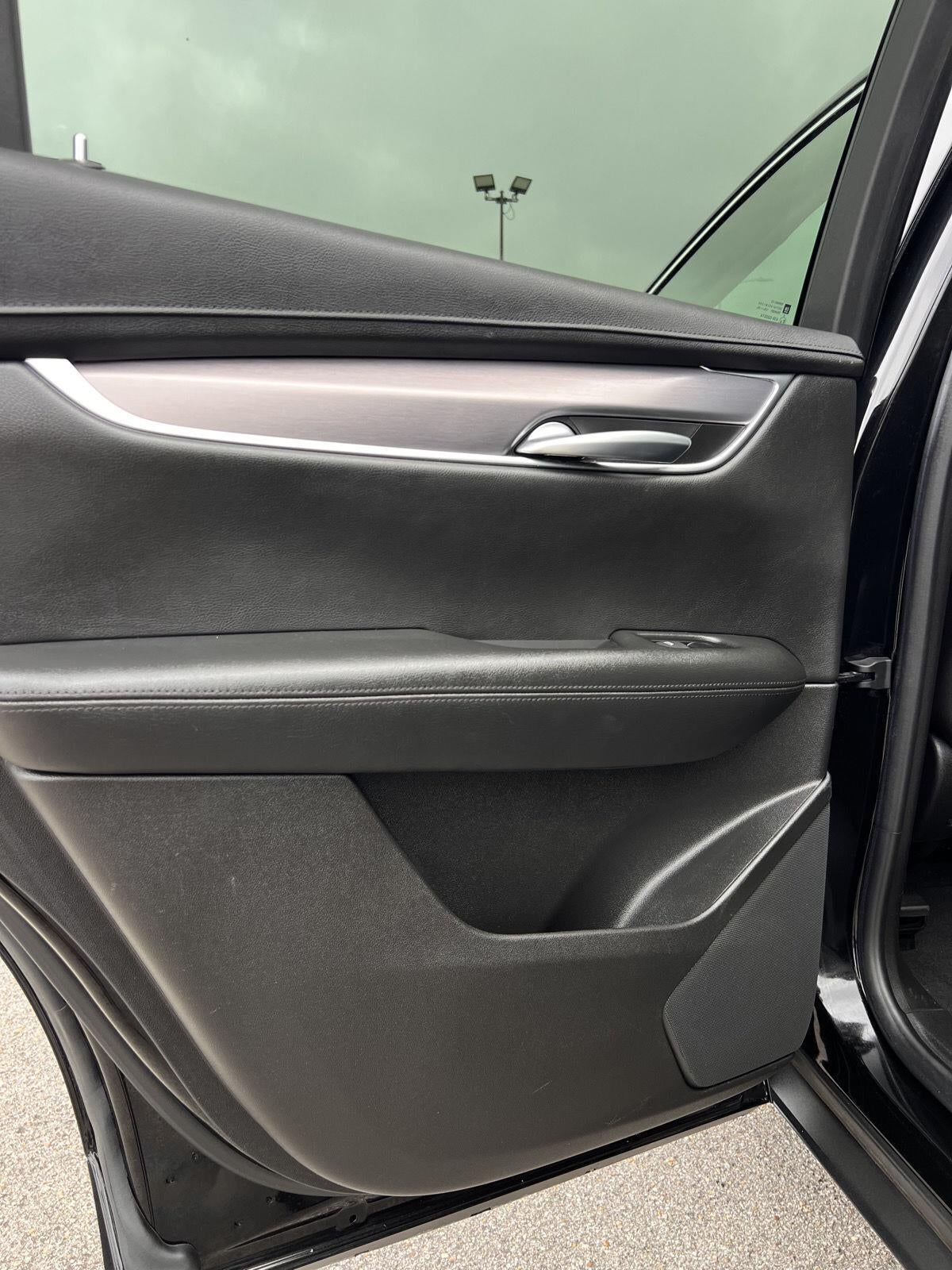 2019 Cadillac XT5 Luxury FWD