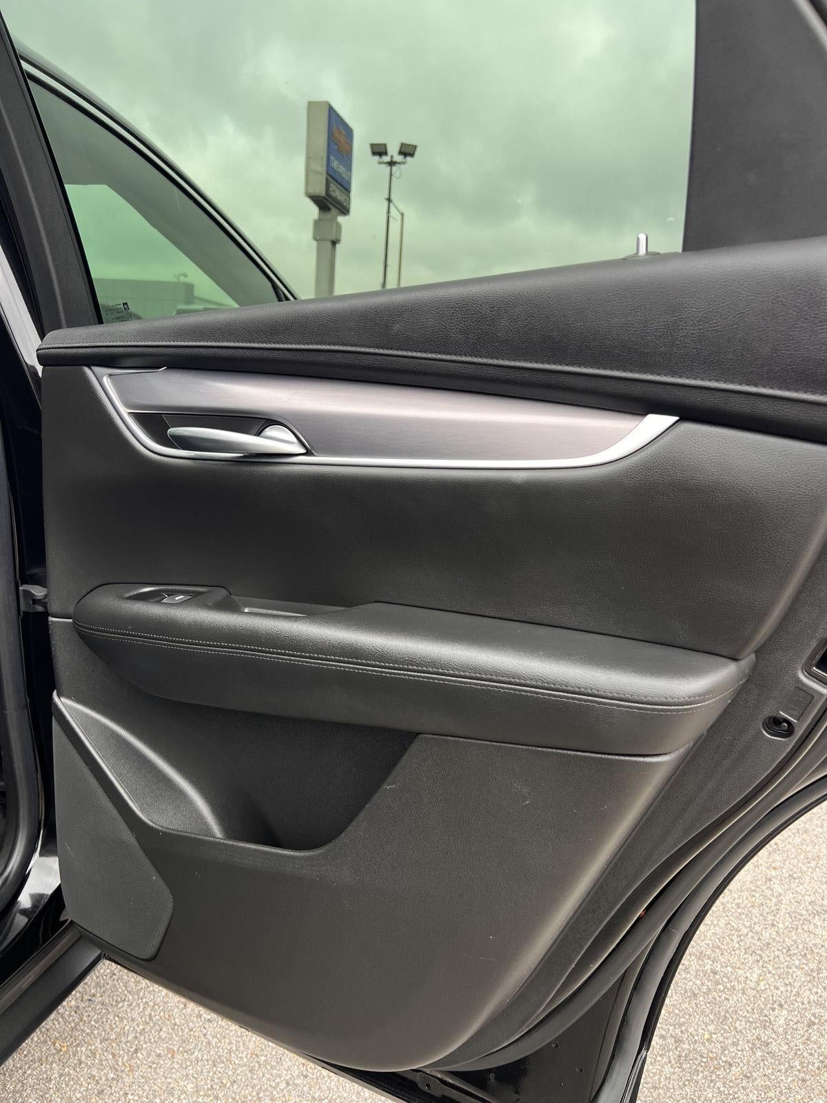 2019 Cadillac XT5 Luxury FWD