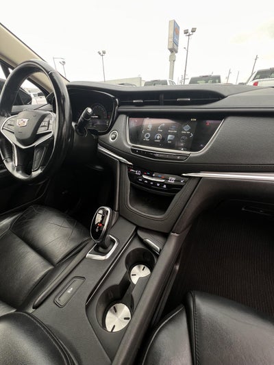 2019 Cadillac XT5 Luxury FWD