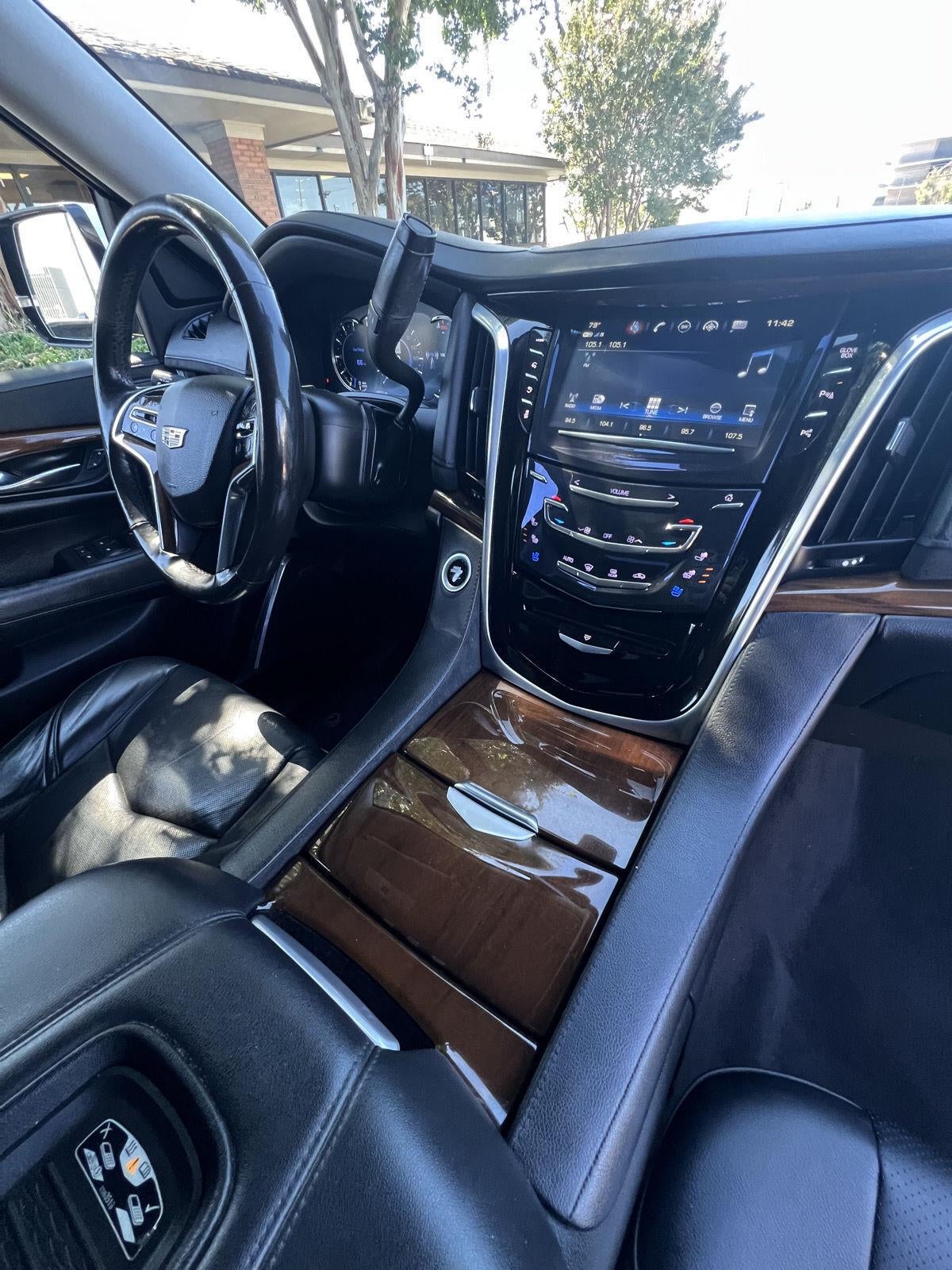 2020 Cadillac Escalade Base