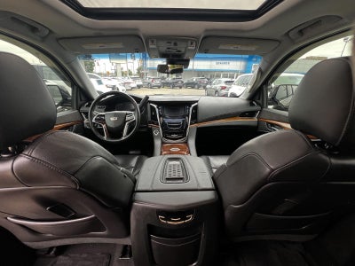 2017 Cadillac Escalade Luxury