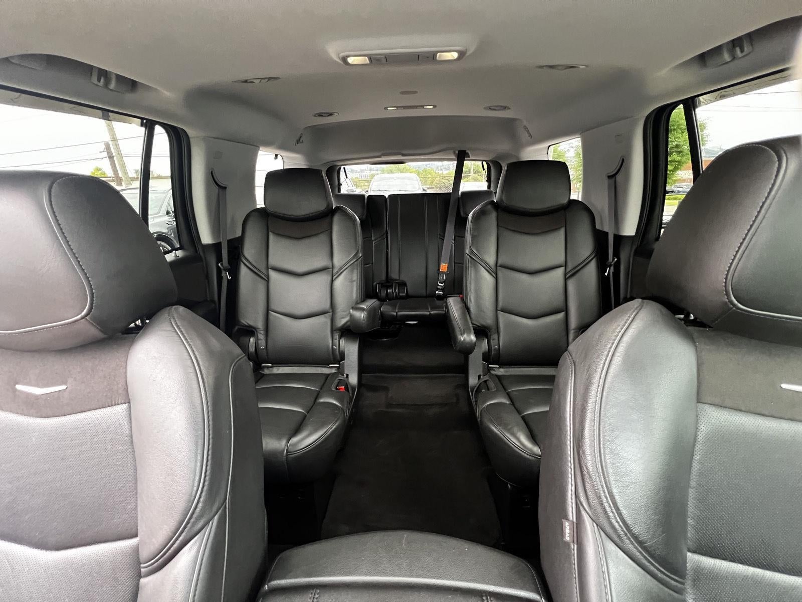 2017 Cadillac Escalade Luxury