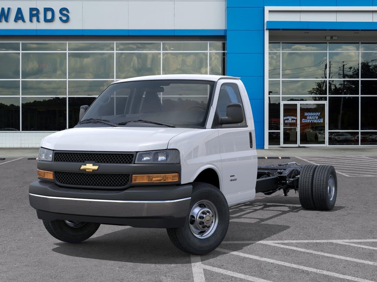 2026 Chevrolet Express Cutaway 3500 1WT