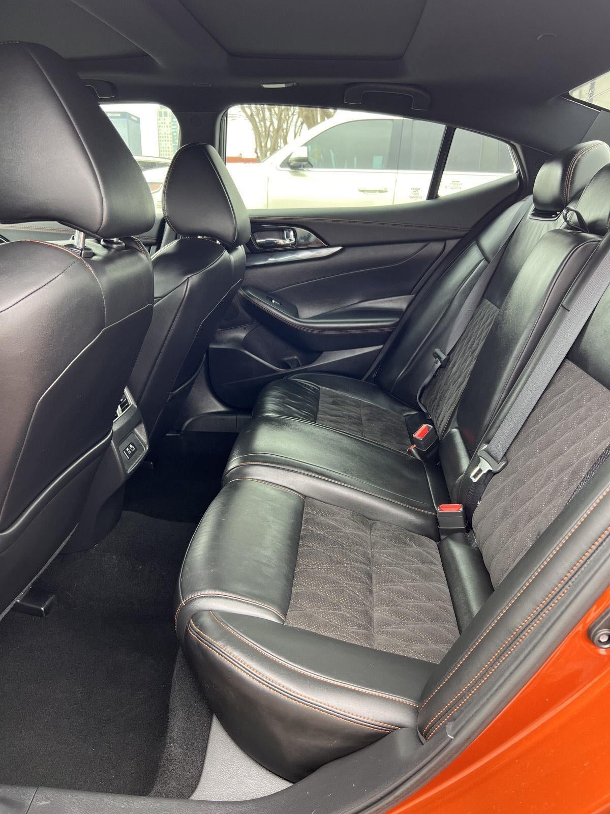 2021 Nissan Maxima SR