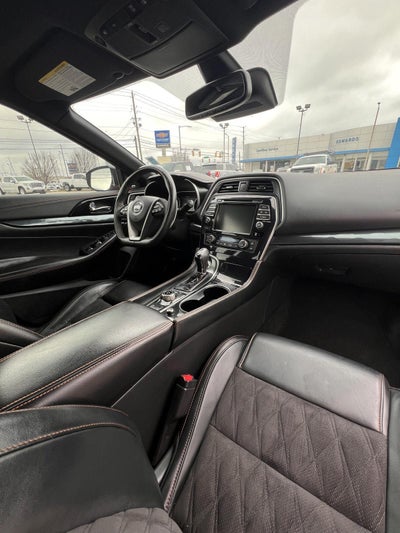2021 Nissan Maxima SR