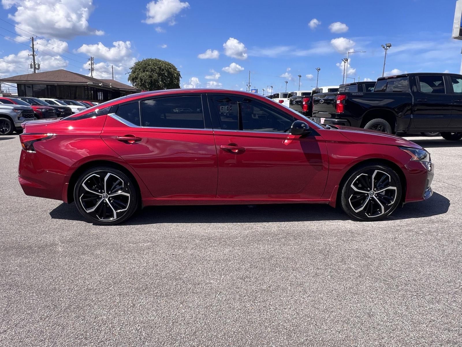 2023 Nissan Altima 2.5 SR