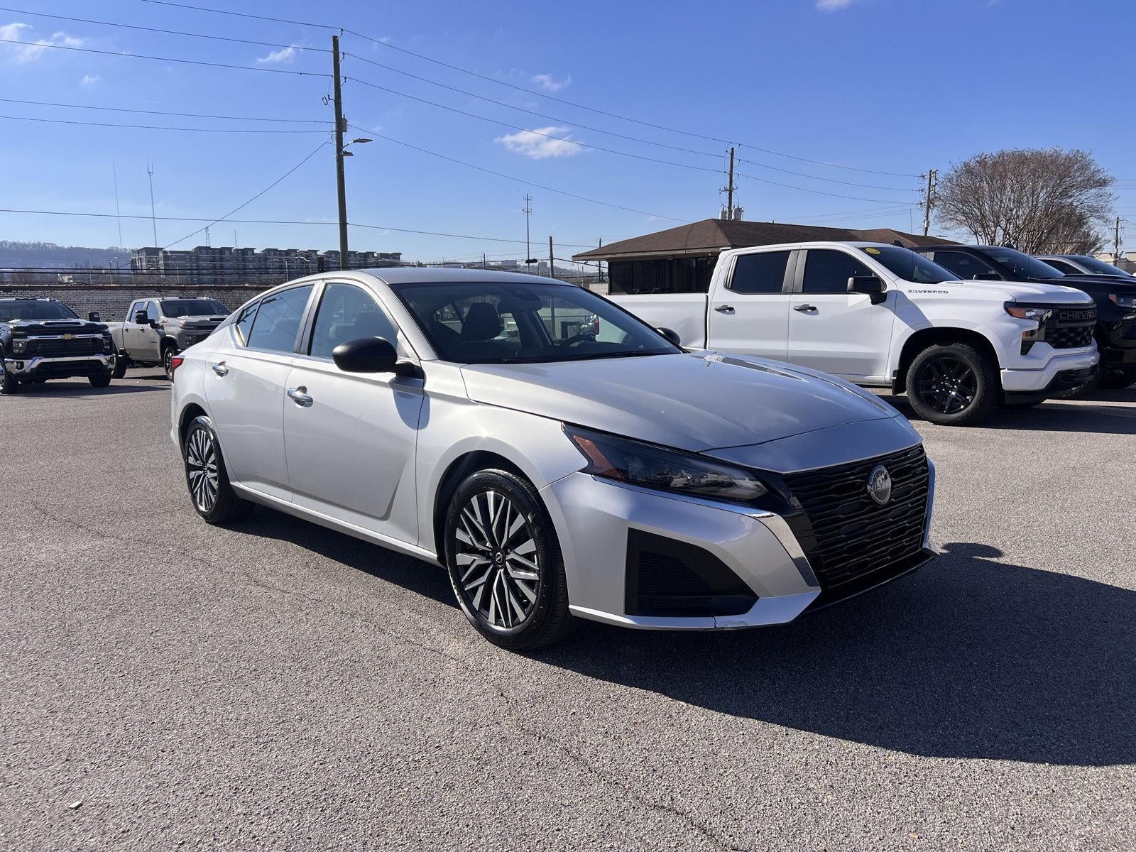 2024 Nissan Altima 2.5 SV