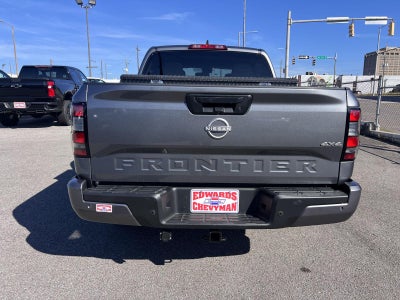 2025 Nissan Frontier SV