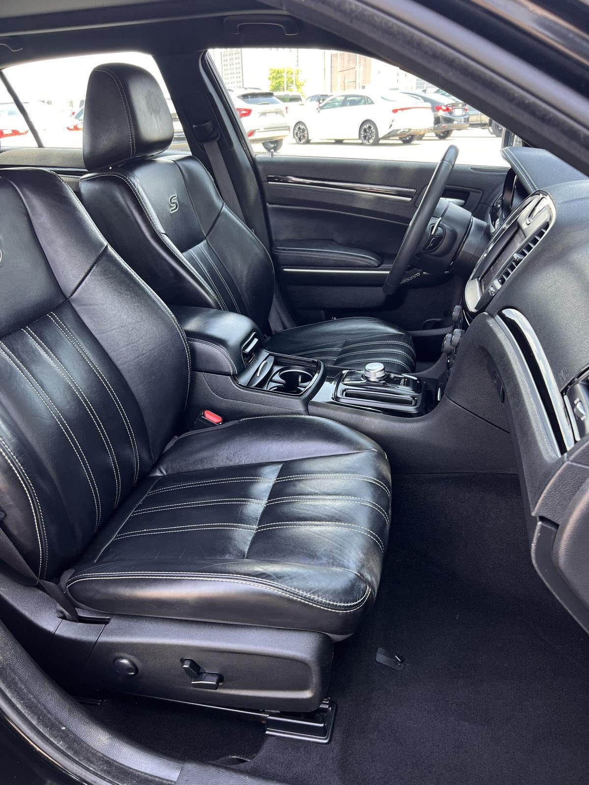 2023 Chrysler 300 300S