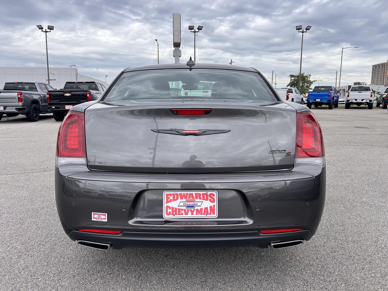 2023 Chrysler 300 300S