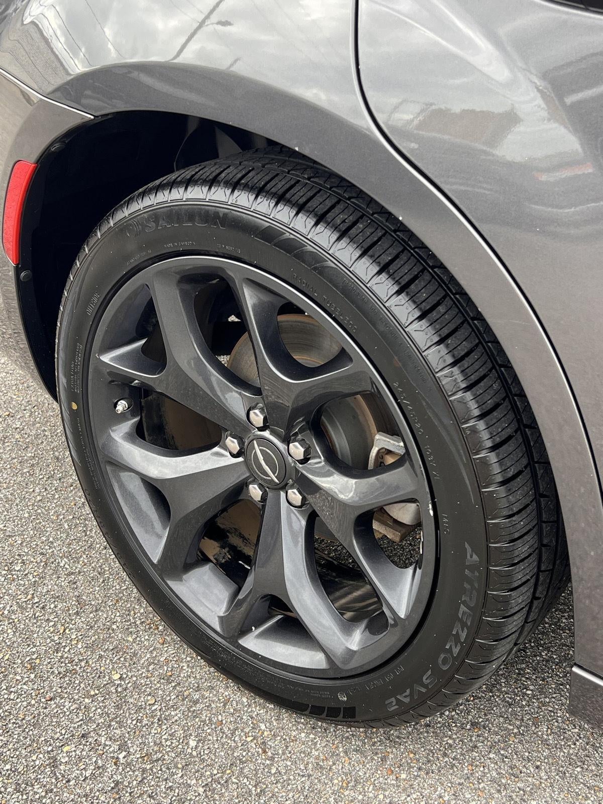 2023 Chrysler 300 300S