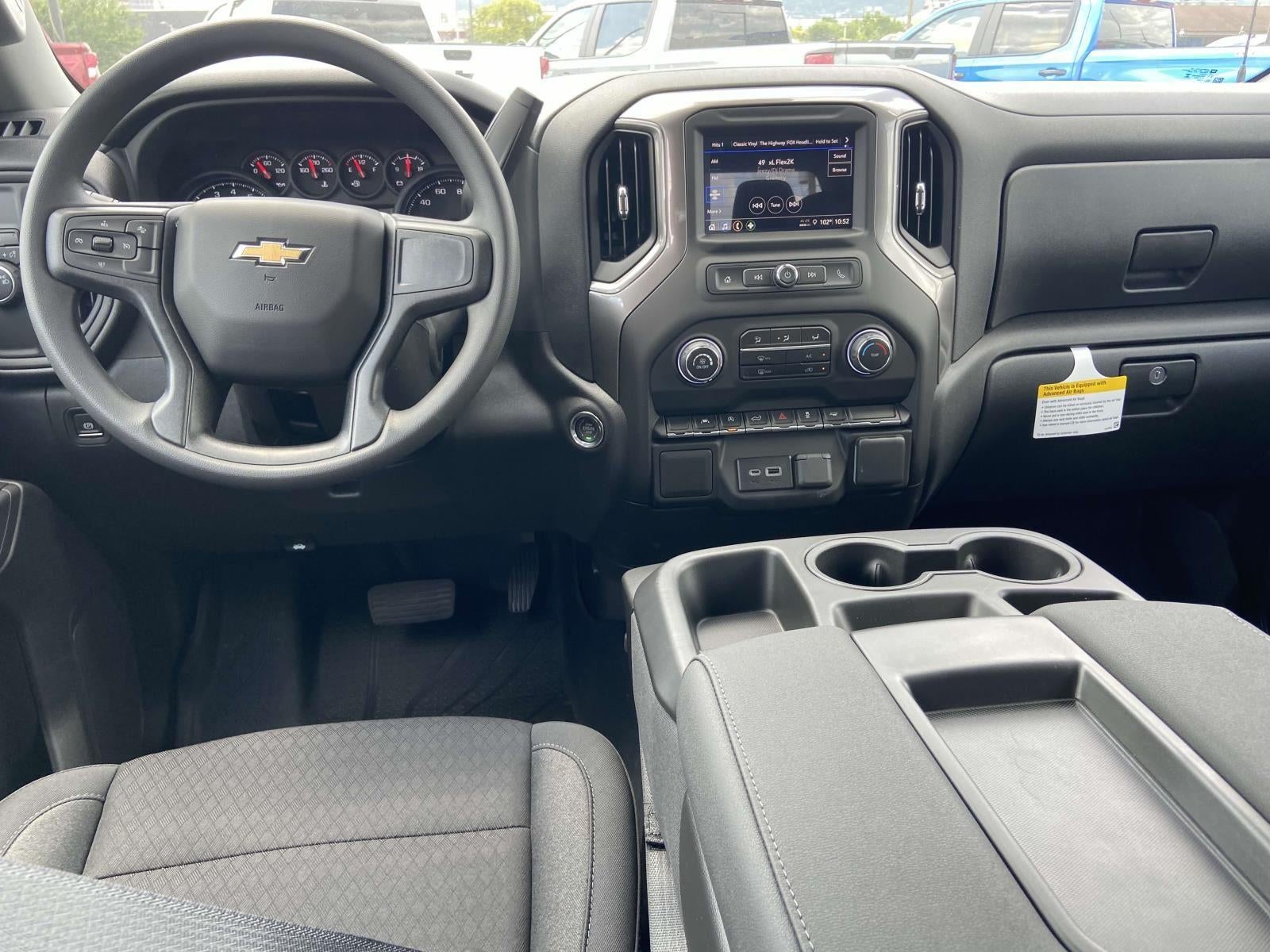 2025 Chevrolet Silverado 1500 Custom