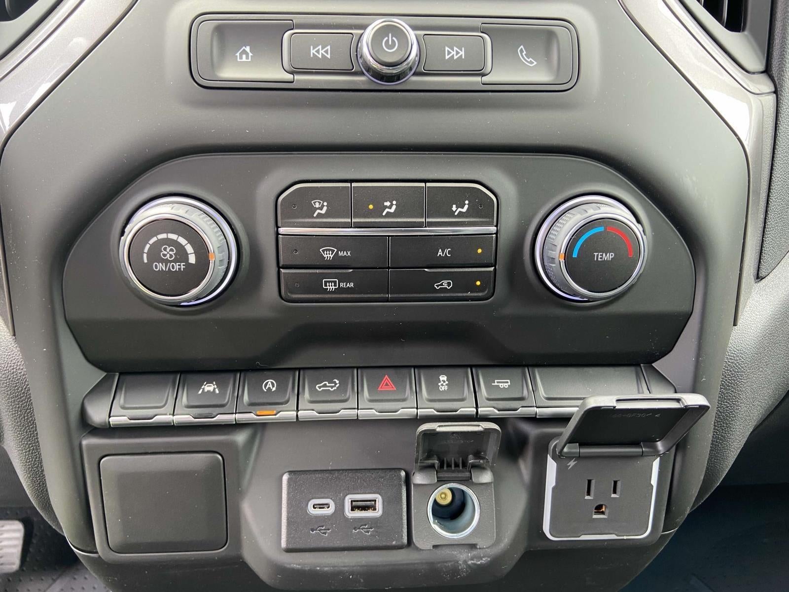 2025 Chevrolet Silverado 1500 Custom