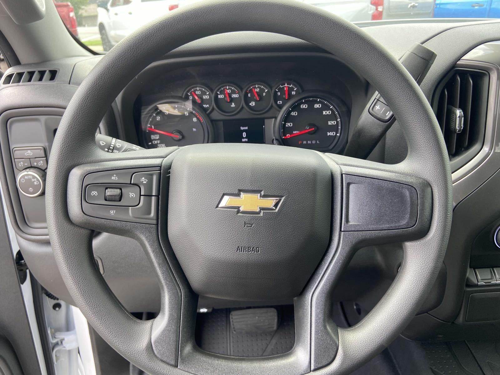 2025 Chevrolet Silverado 1500 Custom