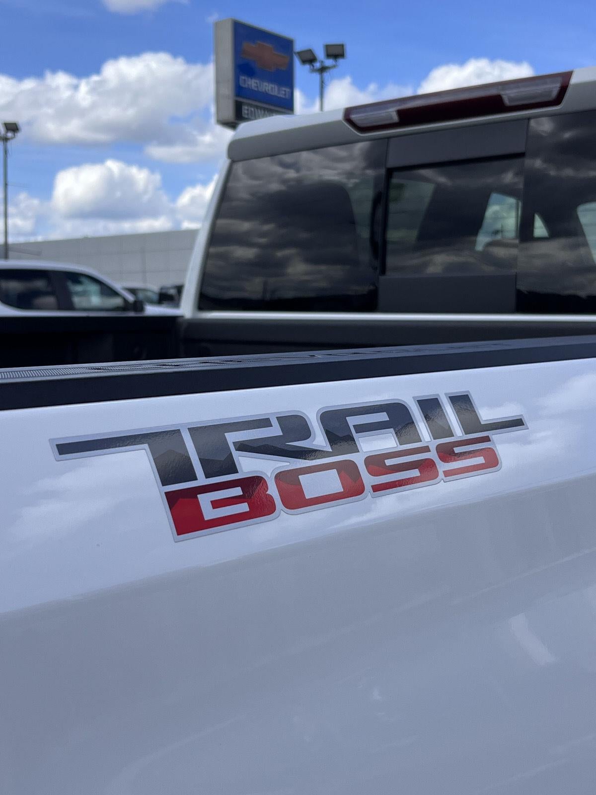 2024 Chevrolet Silverado 1500 LT Trail Boss