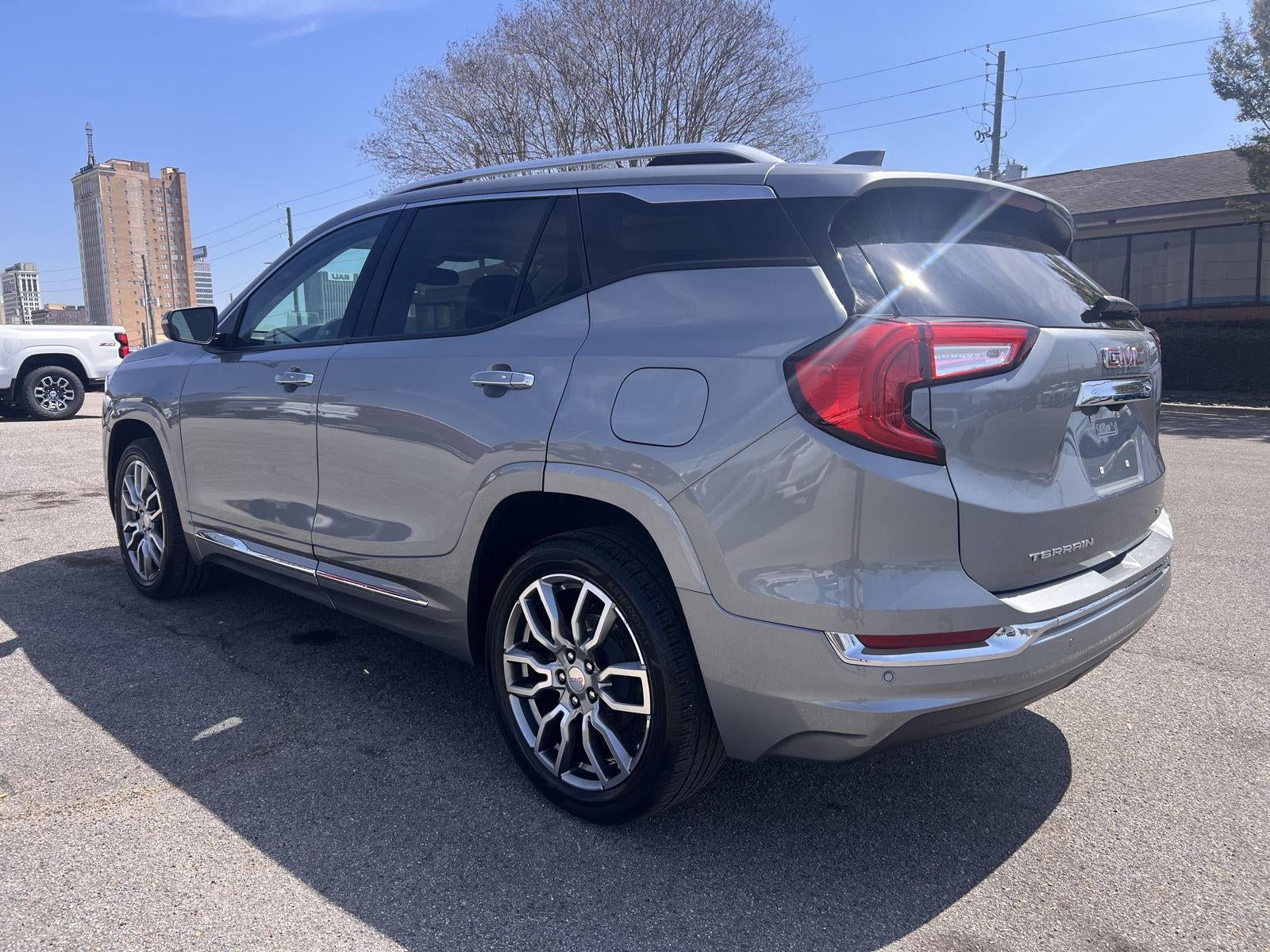 2023 GMC Terrain Denali