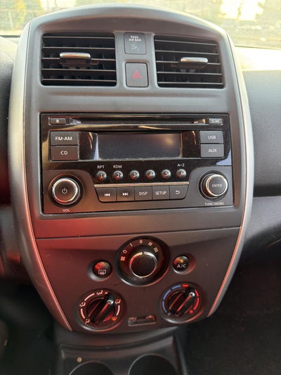 2016 Nissan Versa SV