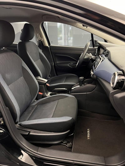 2023 Nissan Versa SV