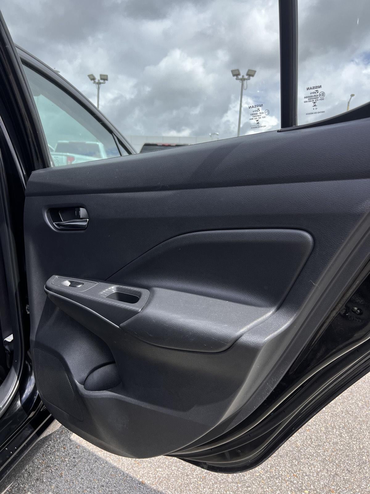 2024 Nissan Versa SV