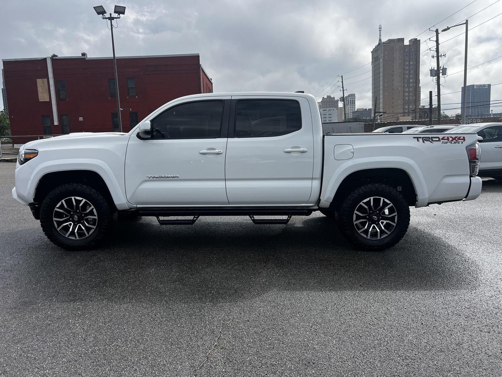 2022 Toyota Tacoma 4WD SR