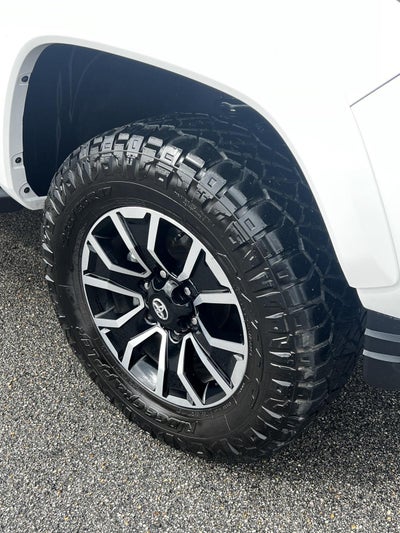 2022 Toyota Tacoma 4WD SR