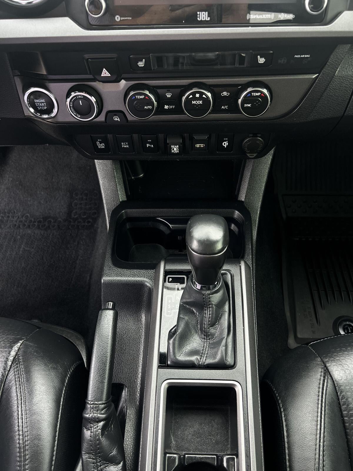 2022 Toyota Tacoma 4WD SR