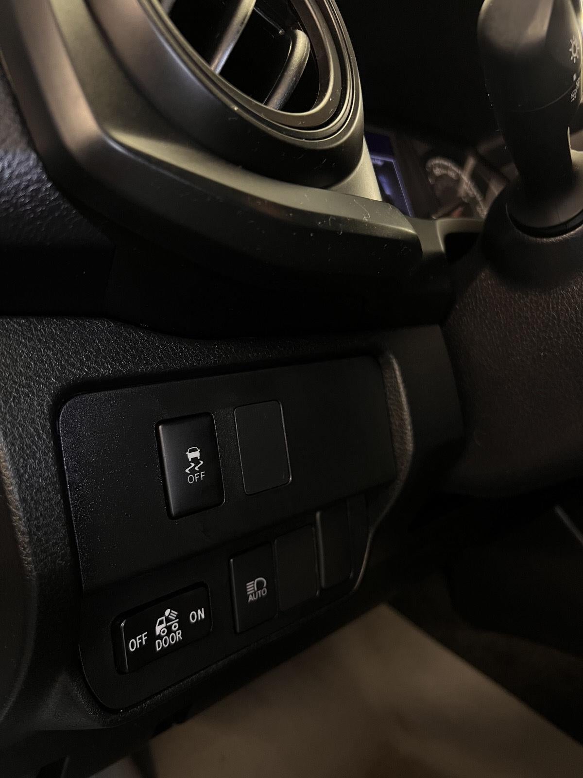 2021 Toyota Tacoma 4WD SR