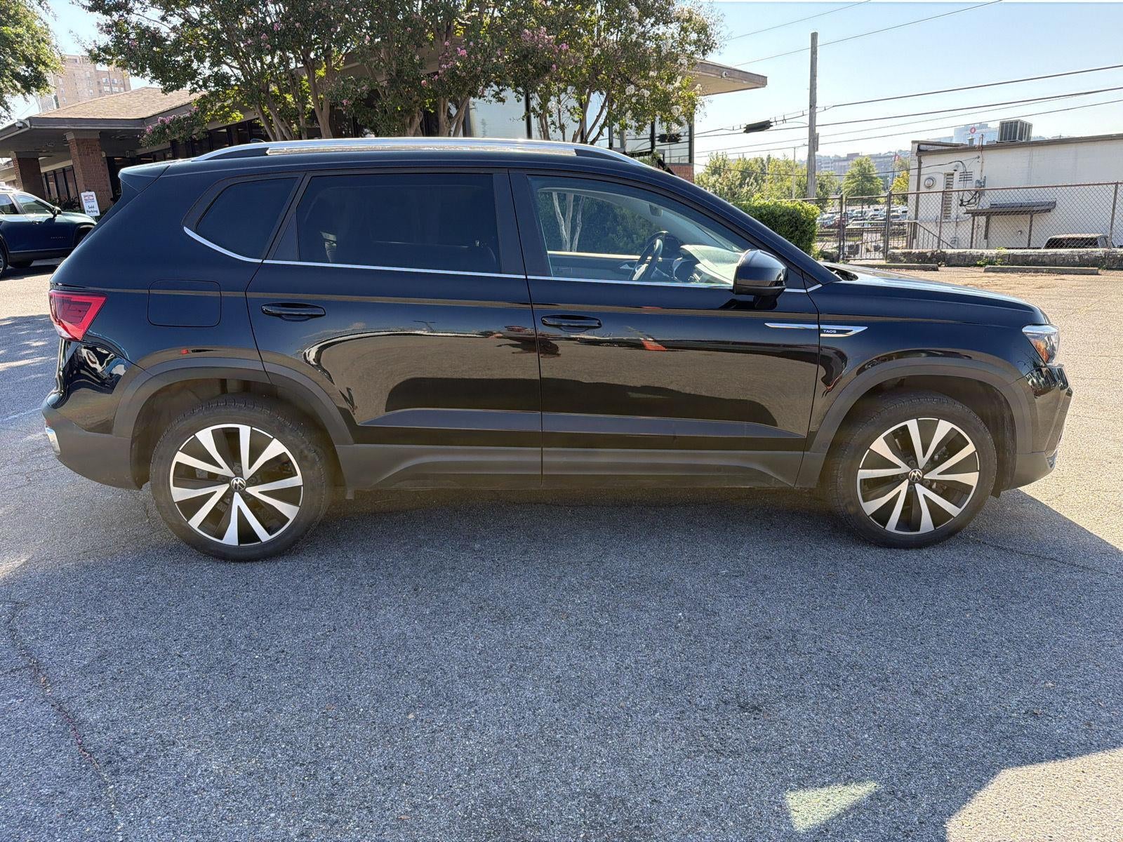 2024 Volkswagen Taos SE