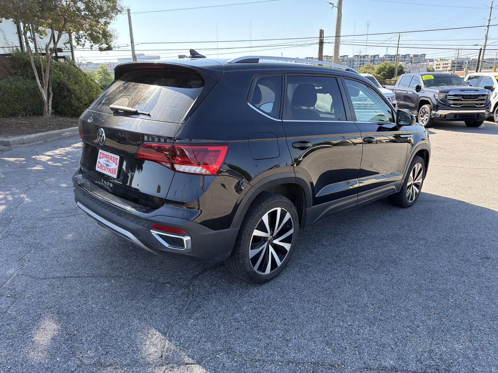 2024 Volkswagen Taos SE