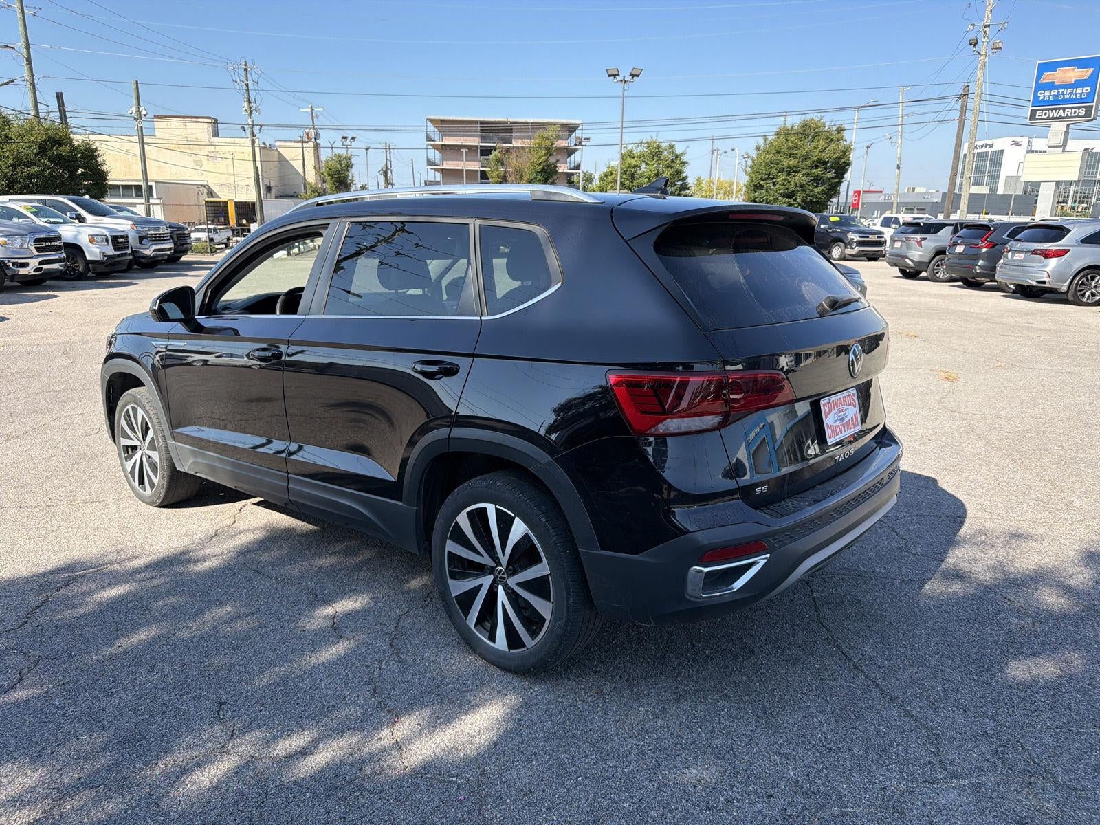 2024 Volkswagen Taos SE