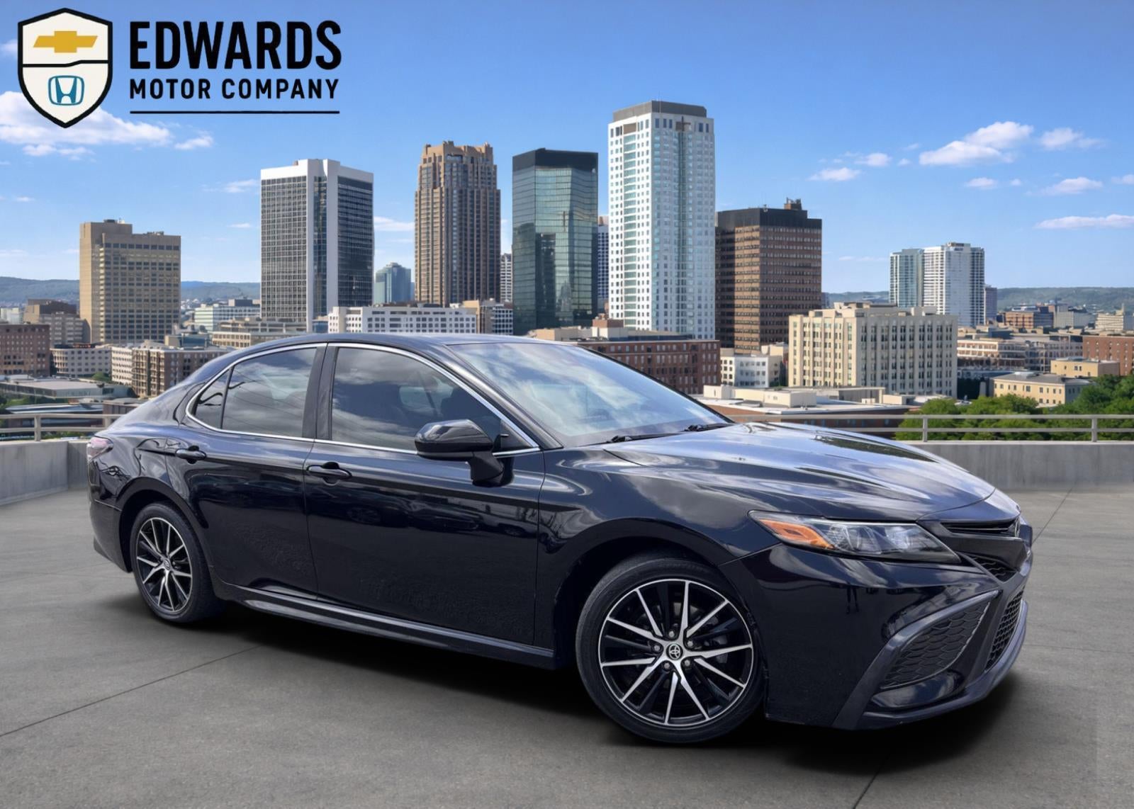 2021 Toyota Camry SE Nightshade