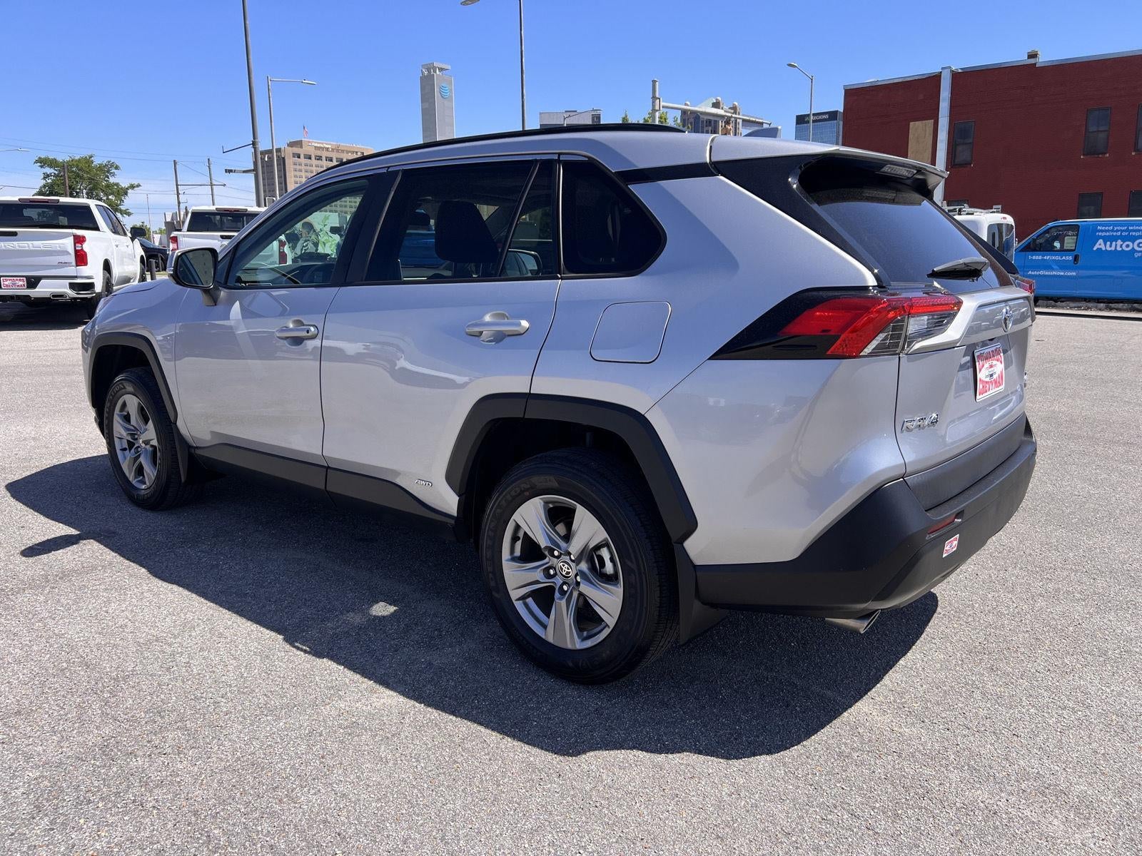 2024 Toyota RAV4 Hybrid XLE