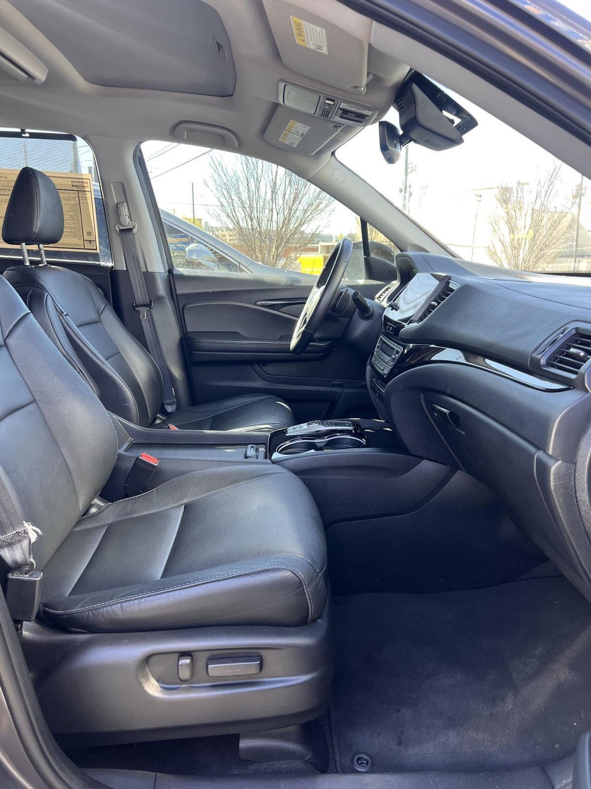 2021 Honda Pilot Touring 8-Passenger