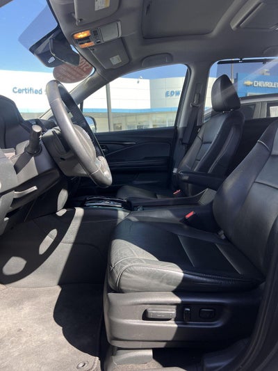 2021 Honda Pilot Touring 8-Passenger