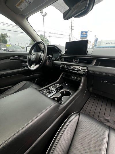 2023 Honda Pilot Elite