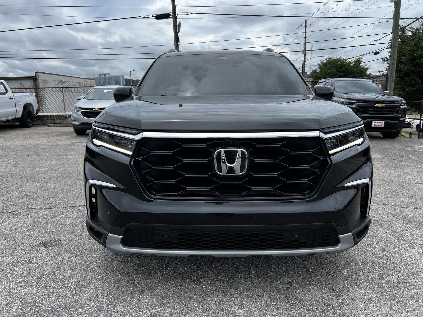 2023 Honda Pilot Elite