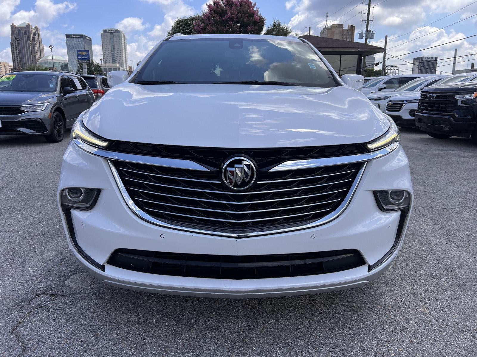 2023 Buick Enclave Essence