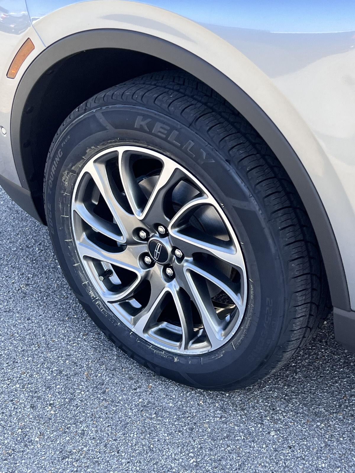 2022 Lincoln Corsair Standard