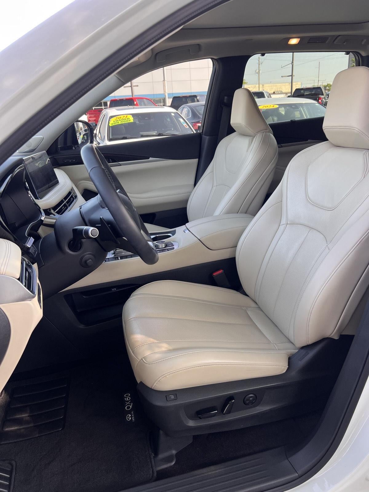 2025 INFINITI QX60 SENSORY