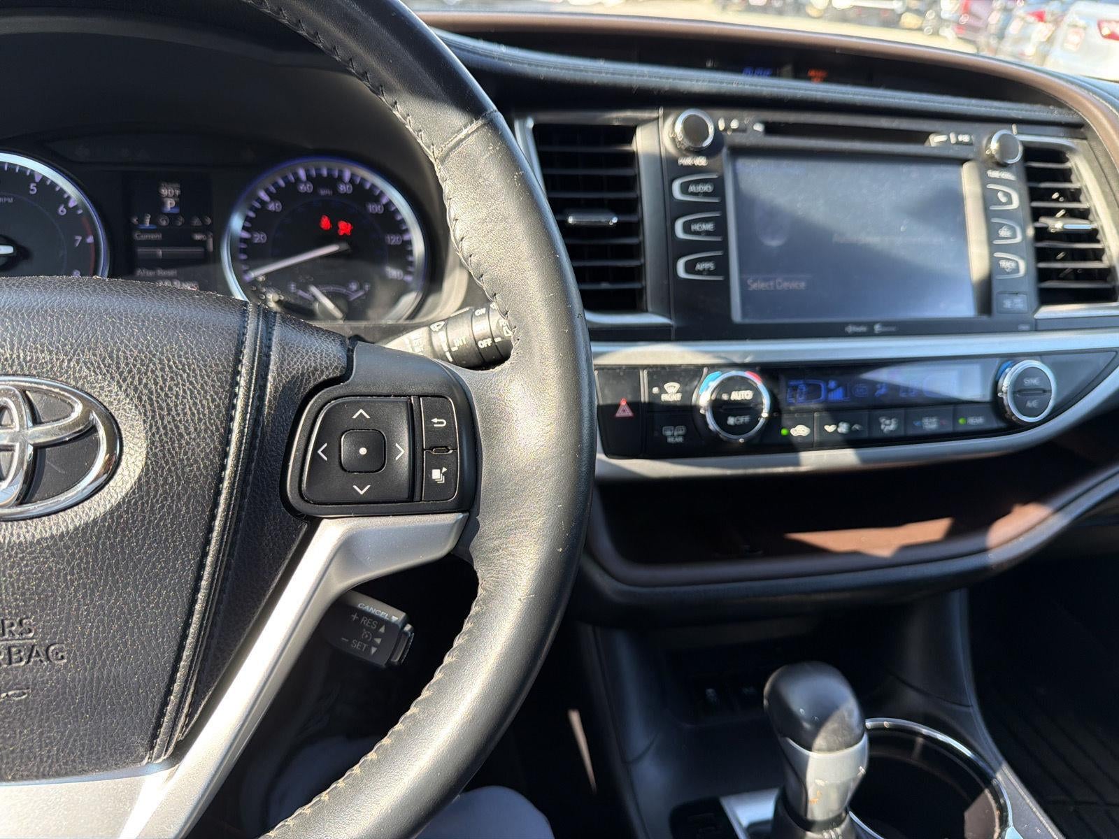 2014 Toyota Highlander XLE
