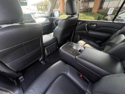 2024 INFINITI QX80 LUXE