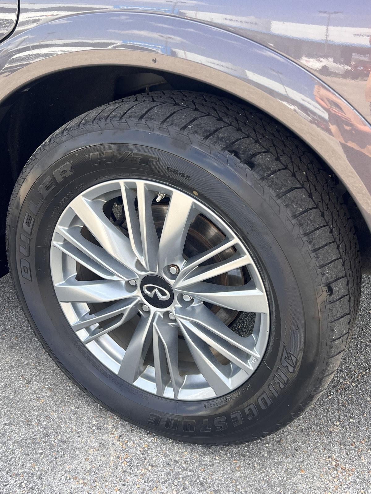 2024 INFINITI QX80 LUXE