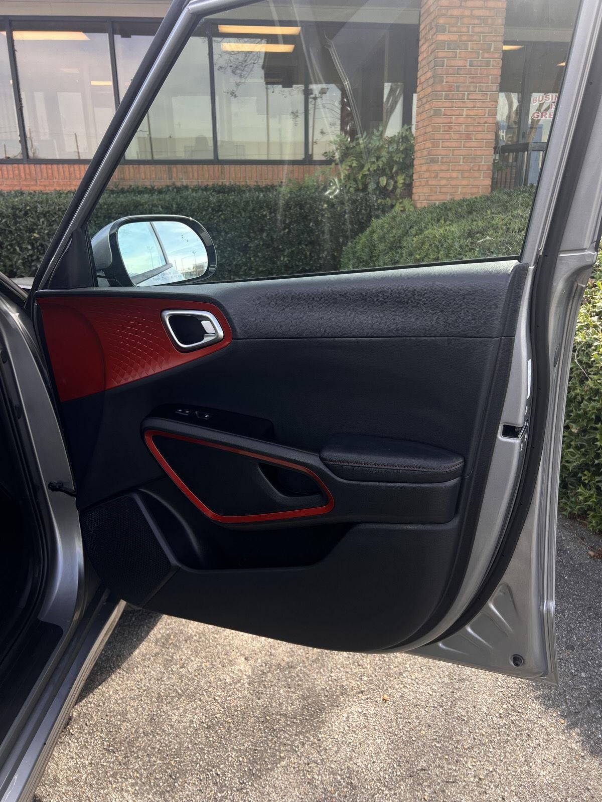 2025 Kia Soul GT-Line